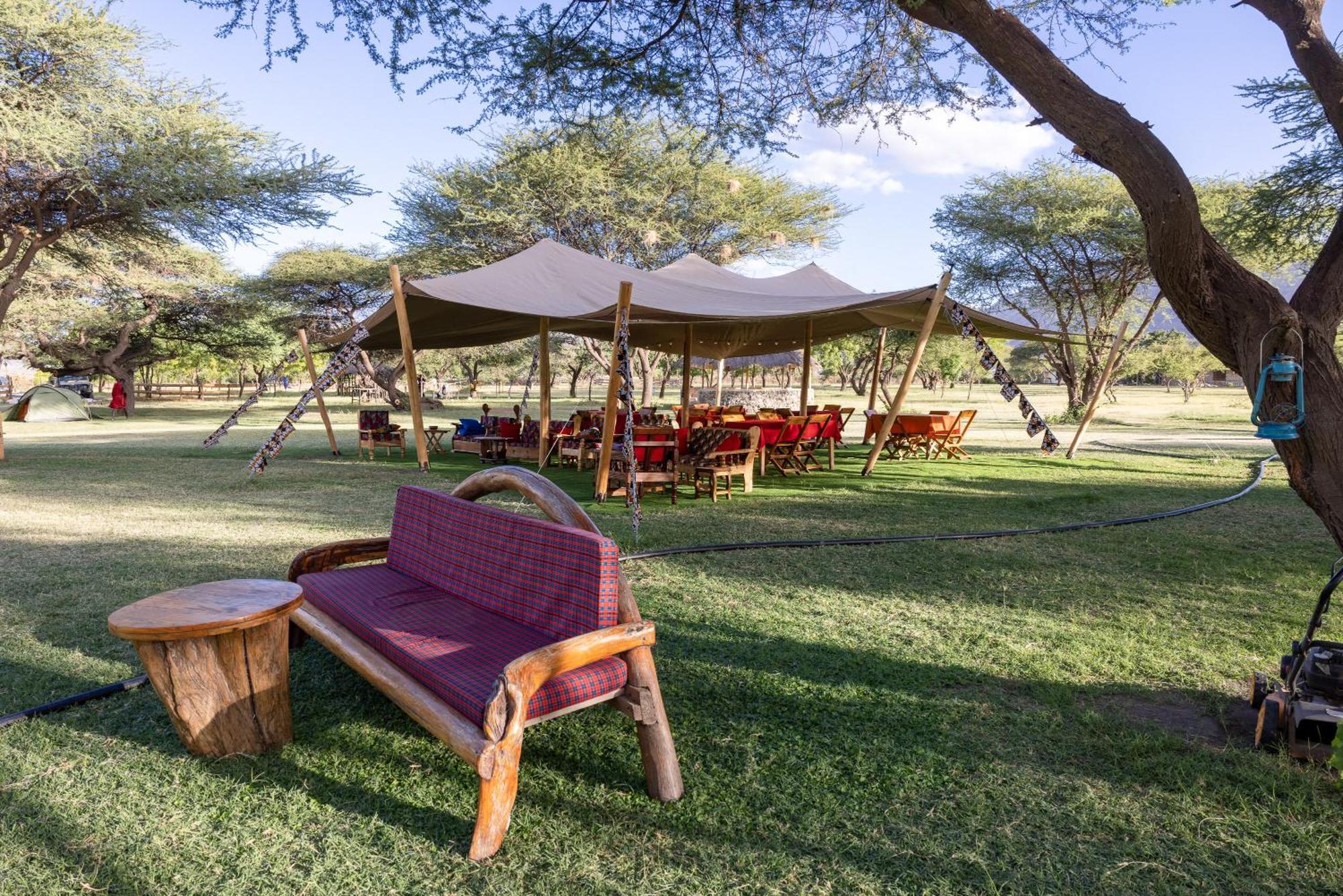 Maasai giraffe eco lodge Mtowabaga Esterno foto